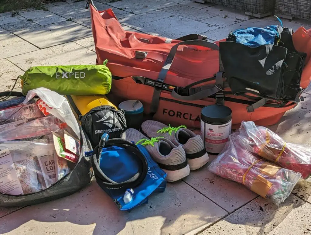 ThruElements | Gear und Equipment